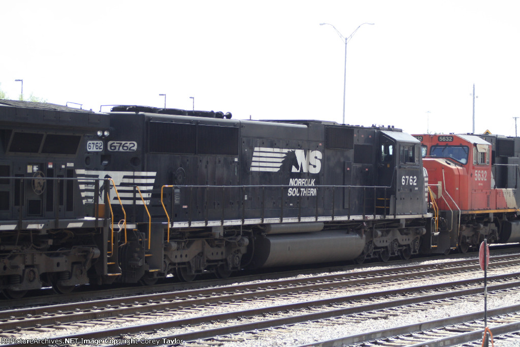 NS 6762